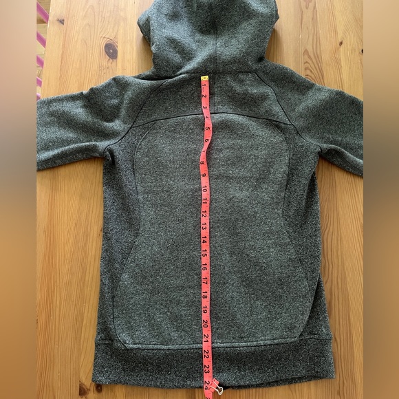 Lululemon Heathered Grey Full Zip Scuba Hoodie Size 6 - Picture 11 of 11